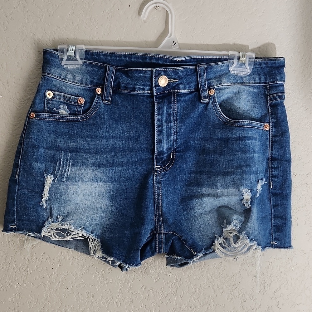 Fashion Wear Shorts Womens Size M Distressed cut off stretch Denim